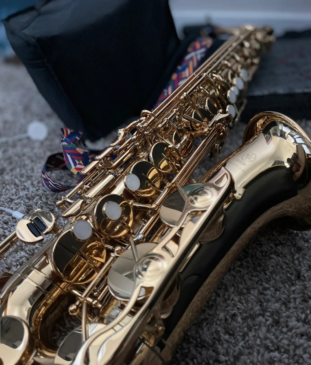 Détail de la finition Yamaha YAS-280 - mécanique précise pour montée en gamme YAS-480