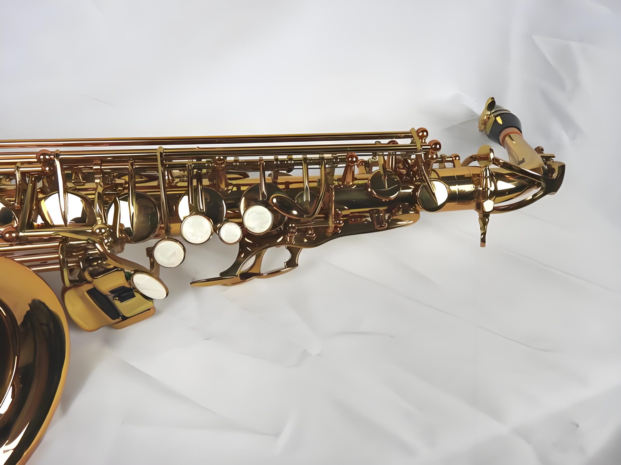 Comparaison saxophone ténor et alto pour choisir son premier instrument