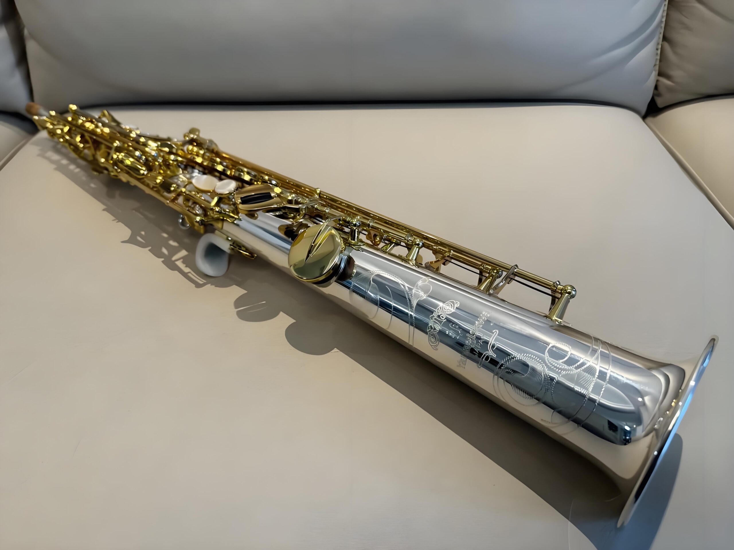 Saxophone ténor pour débutant prêt à jouer avec bec et anche